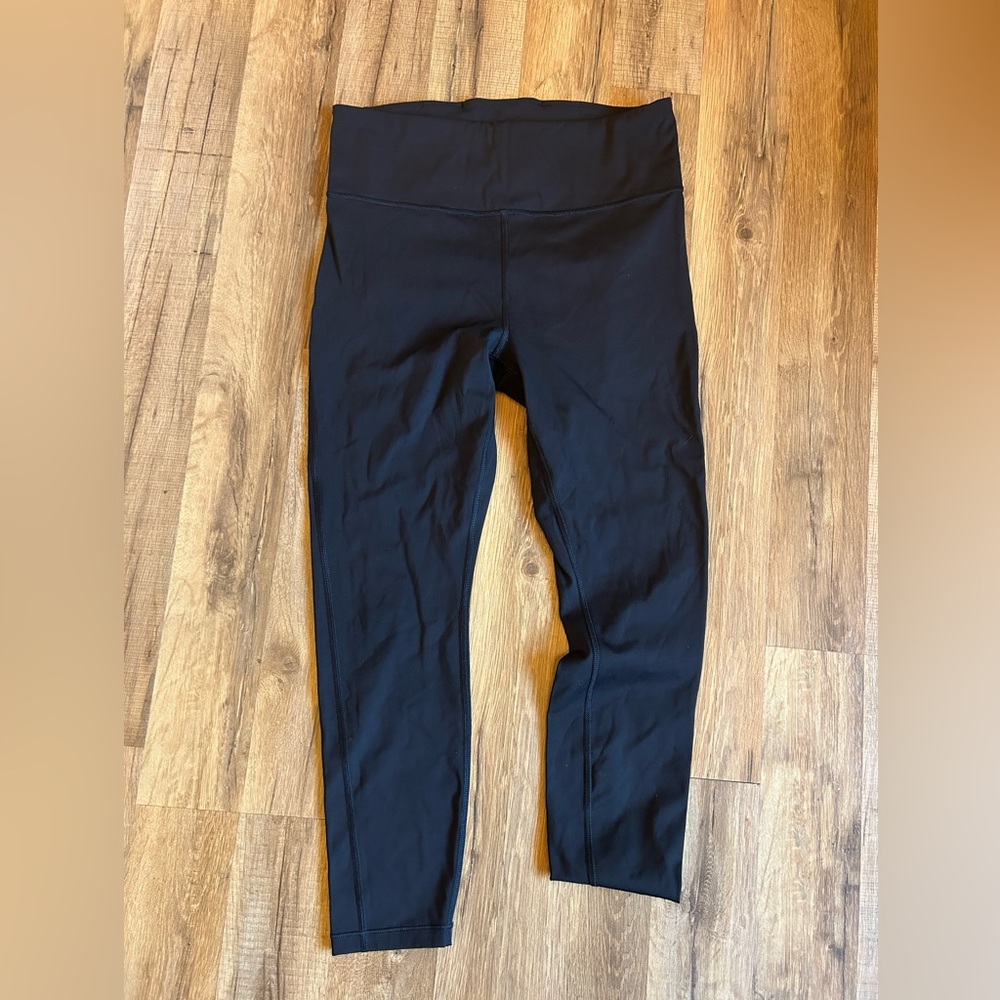 Cropped Black Athleta Leggings